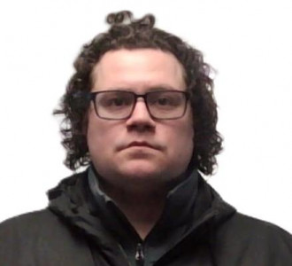 Robert Evan Childers a registered Sex or Violent Offender of Indiana
