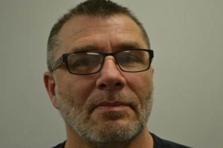 Ray Oliver Crowell Jr a registered Sex or Violent Offender of Indiana