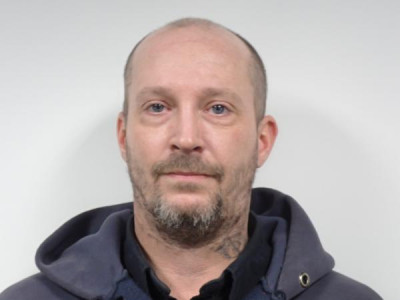 Terry Lee Hicks Jr a registered Sex or Violent Offender of Indiana