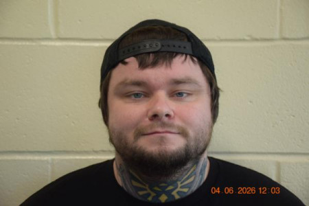 Brandon L Hileman a registered Sex or Violent Offender of Indiana