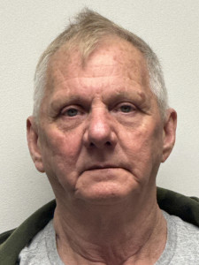 Jerry Coleman Holcomb a registered Sex or Violent Offender of Indiana