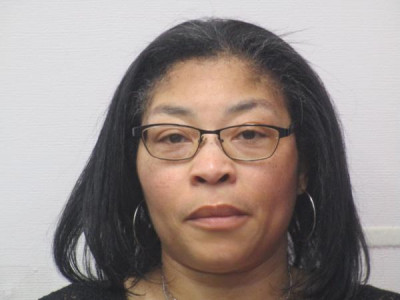Dantonette Lashaun Burns a registered Sex or Violent Offender of Indiana
