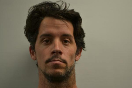 Justin Von Syndram a registered Sex or Violent Offender of Indiana