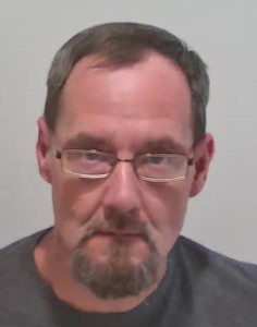 Michael Earl Roberts a registered Sex or Violent Offender of Indiana