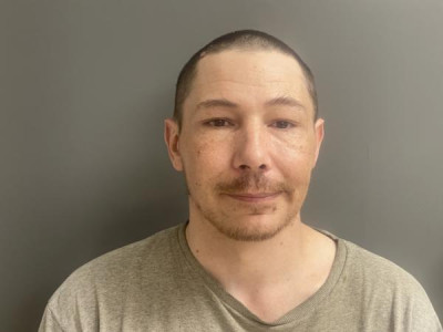 Christopher Donald Hinton a registered Sex or Violent Offender of Indiana