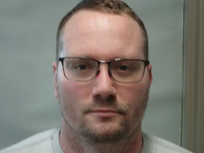 Kirk Seth Mitchell a registered Sex or Violent Offender of Indiana