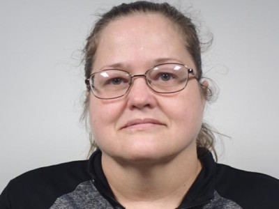 Sheila Lila Sellinger a registered Sex or Violent Offender of Indiana