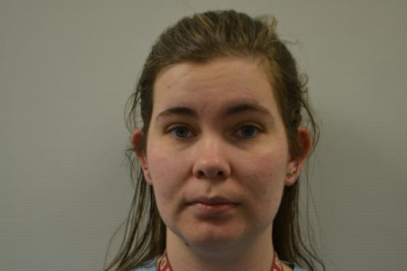 Jasmine Sue Davis a registered Sex or Violent Offender of Indiana