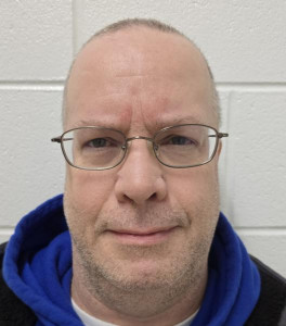 Michael Shane Lowe a registered Sex or Violent Offender of Indiana