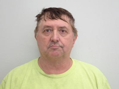 William R Fields a registered Sex or Violent Offender of Indiana