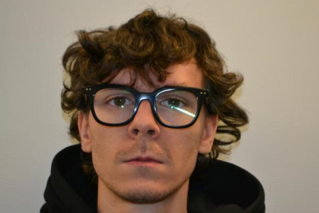 Justice Wayne Hughes a registered Sex or Violent Offender of Indiana