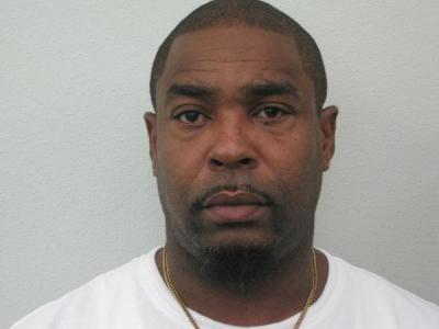 Kenin Lamar Thomas a registered Sex Offender or Child Predator of Louisiana