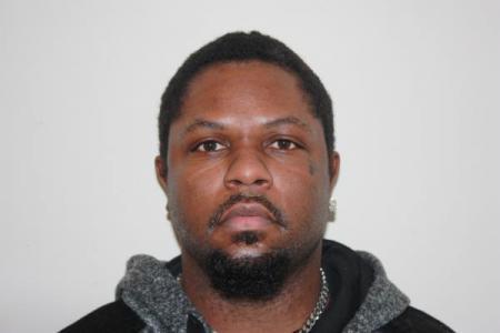 Joshua Lavelle Davis a registered Sex Offender or Child Predator of Louisiana