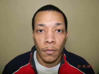 Donovan Donelle Warren a registered Sex Offender or Child Predator of Louisiana