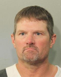 Larry Gene Kirl a registered Sex Offender or Child Predator of Louisiana