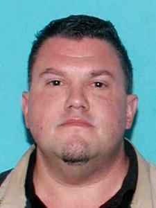 Steven Eric Lumpkin a registered Sex Offender or Child Predator of Louisiana