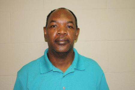 Earnest Lee Smith Sr a registered Sex Offender or Child Predator of Louisiana