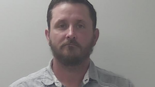 Daniel Jay Vinatieri a registered Sex Offender or Child Predator of Louisiana