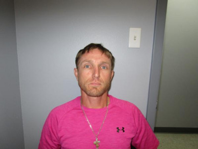 Dustin D Davis a registered Sex Offender or Child Predator of Louisiana
