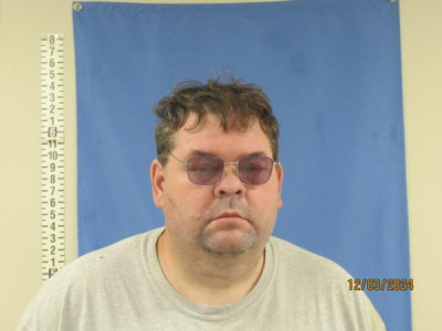 Foster Paul Breaux a registered Sex Offender or Child Predator of Louisiana