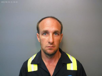 Ryan Daniel Pulley a registered Sex Offender or Child Predator of Louisiana