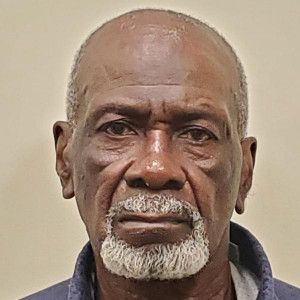 Claude Perkins Brown a registered Sex Offender or Child Predator of Louisiana