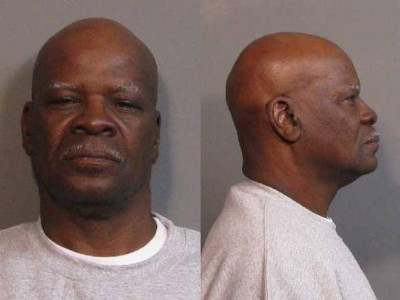 Freddie Lee Douglas a registered Sex Offender or Child Predator of Louisiana