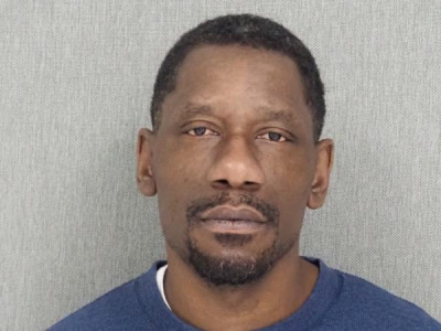 Durrell Antione Robinson a registered Sex Offender or Child Predator of Louisiana