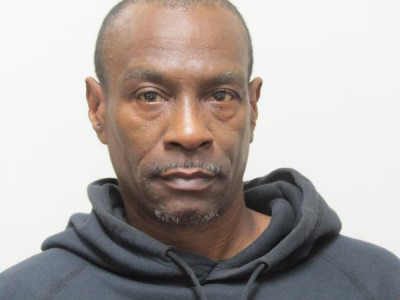 Carlton Ray Gordon a registered Sex Offender or Child Predator of Louisiana
