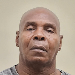 Elton Ray Parker a registered Sex Offender or Child Predator of Louisiana
