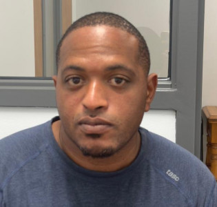 Lester Mccoy Encalade Jr a registered Sex Offender or Child Predator of Louisiana