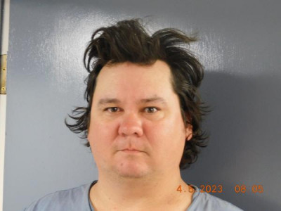 Paul Keith Mcglothlin a registered Sex Offender or Child Predator of Louisiana