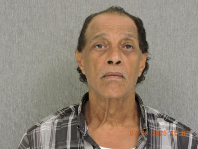 Darall Luke Alexander a registered Sex Offender or Child Predator of Louisiana