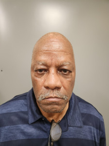 Floyd Lindsey a registered Sex Offender or Child Predator of Louisiana