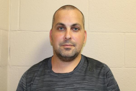 Daniel Lee Brown a registered Sex Offender or Child Predator of Louisiana