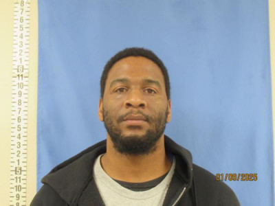 Saquan Jaleel Nixon a registered Sex Offender or Child Predator of Louisiana