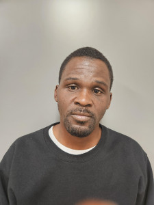 Allen Dominique Womble a registered Sex Offender or Child Predator of Louisiana