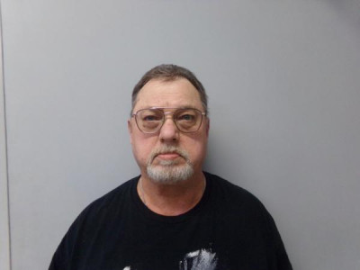 Robert W Perry a registered Sex Offender or Child Predator of Louisiana