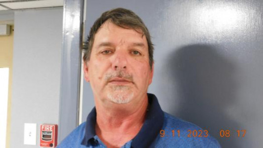 Adam Lee Fields a registered Sex Offender or Child Predator of Louisiana