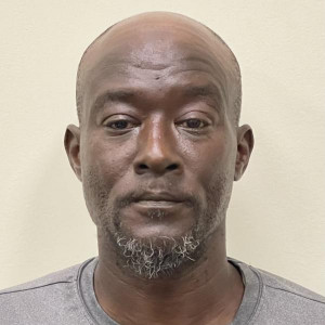 Morris Lovell Johnson a registered Sex Offender or Child Predator of Louisiana