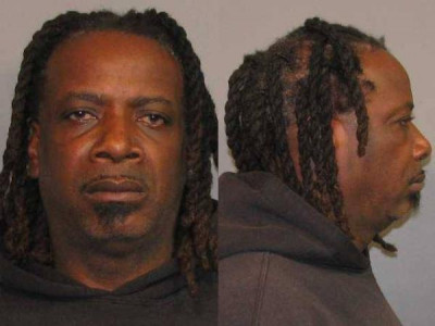 Antonio Dewayne Lewis a registered Sex Offender or Child Predator of Louisiana