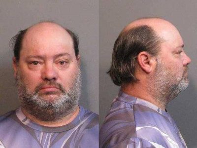 Tommy Lee Longoria a registered Sex Offender or Child Predator of Louisiana