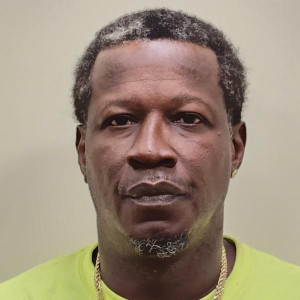 Christopher Raymond Burden a registered Sex Offender or Child Predator of Louisiana