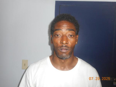 Jonathan Wayne Wickliffe a registered Sex Offender or Child Predator of Louisiana