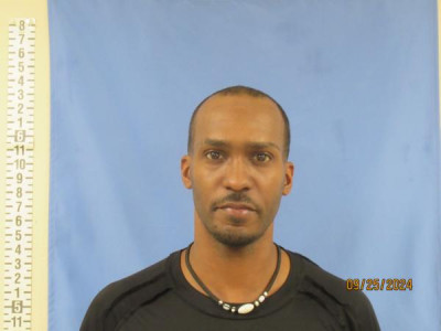 Douglas Fitzgerald Booker Jr a registered Sex Offender or Child Predator of Louisiana