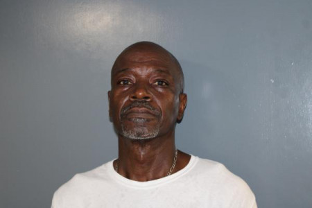 Lamarr Thomas a registered Sex Offender or Child Predator of Louisiana