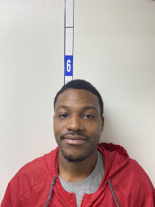 Ladarrius Travet Blake a registered Sex Offender or Child Predator of Louisiana