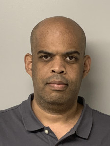 Desmond Meredith a registered Sex Offender or Child Predator of Louisiana
