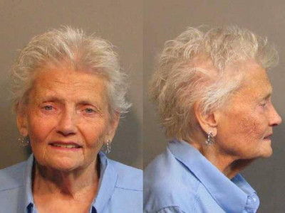 Sharron Settlemire a registered Sex Offender or Child Predator of Louisiana