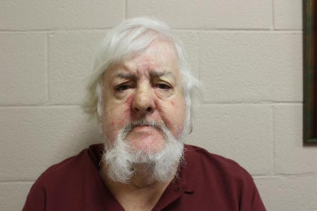 Larry Laborde a registered Sex Offender or Child Predator of Louisiana